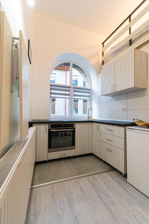 Apro - Tiny House Experience In The Heart Of Old Town * Brașov